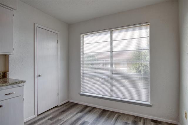 Building Photo - 7921 Cliffbrook Dr