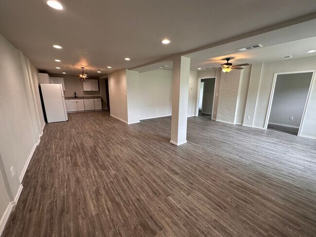 Building Photo - 202Arkansas