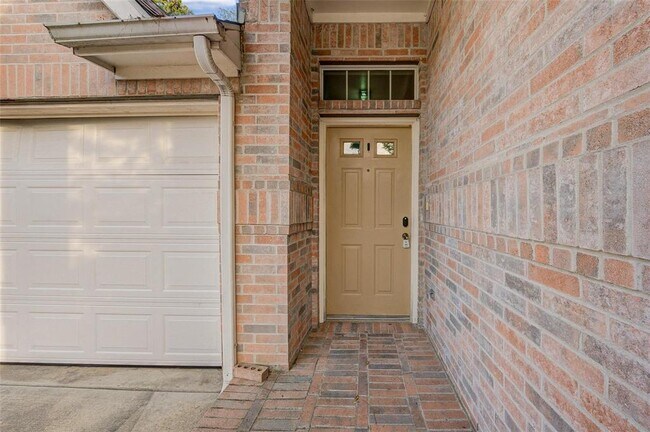 Foto del edificio - 3131 Lavender Candle Dr