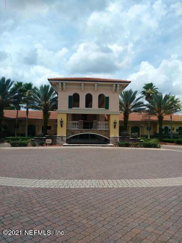 Foto del edificio - 9745 Touchton Rd
