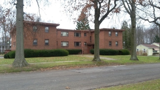 Building Photo - 280 Boyd Dr