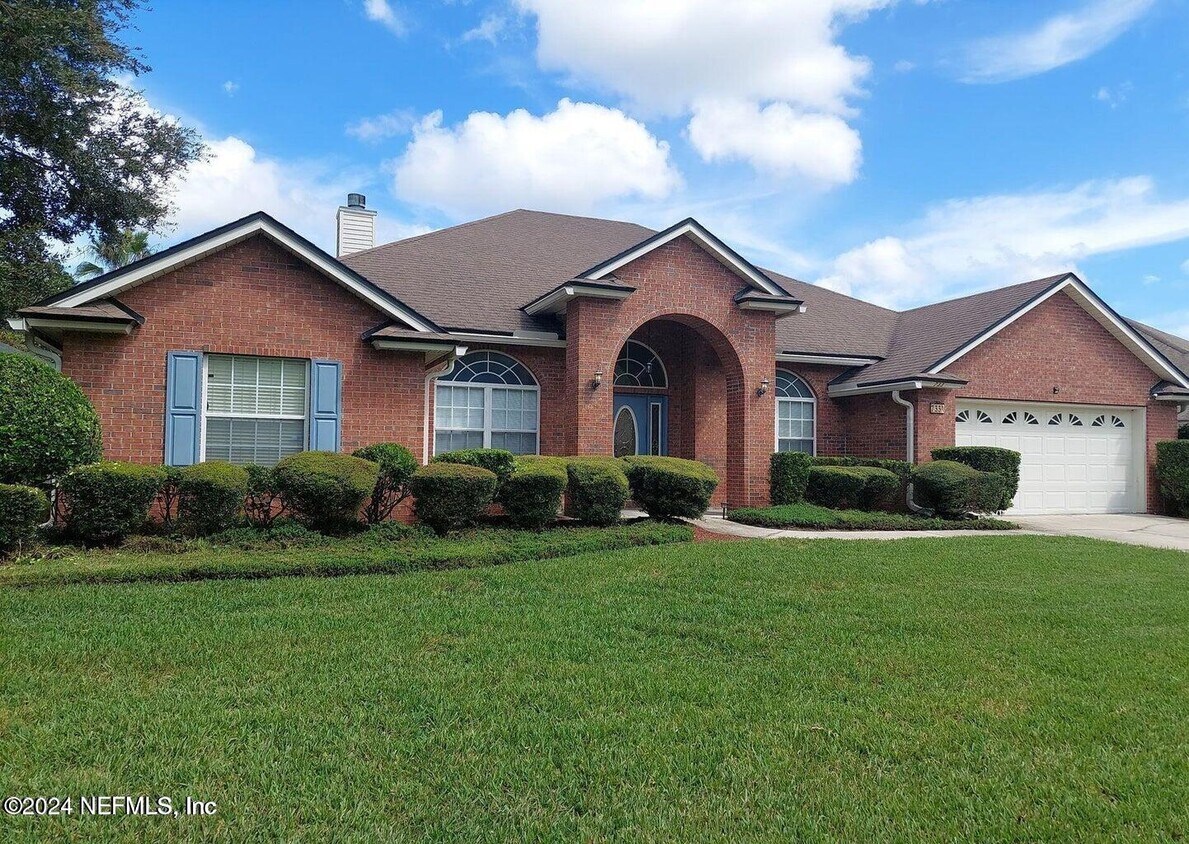 Foto principal - 733 Wakemont Dr