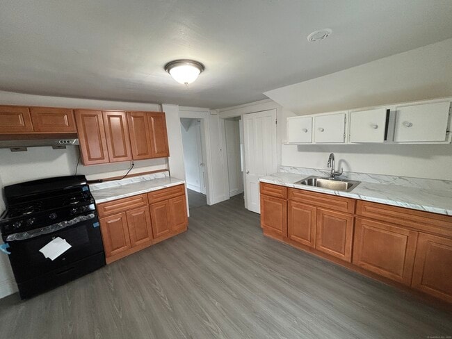 Foto del edificio - 1275 Howard Ave
