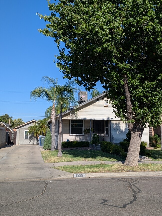 Building Photo - 1330 N Arthur Ave