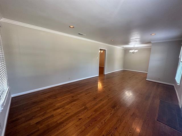Foto del edificio - 6383 Greenway Rd