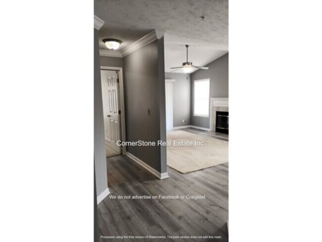 Foto del edificio - 6720 Willowbrook Dr