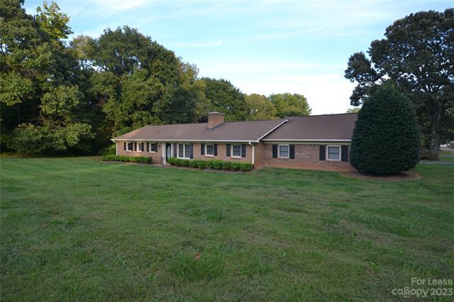 Building Photo - 300 Belmont Mt Holly Rd