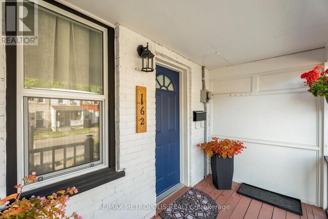 Building Photo - 162 Olive Ave