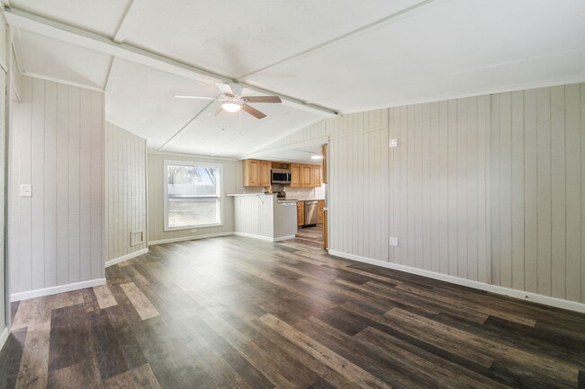 Foto del edificio - 39510 Sunburst Dr