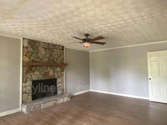 Building Photo - 1763 San Andra Dr