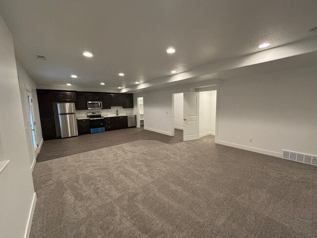 Building Photo - 3594 W 2800 S