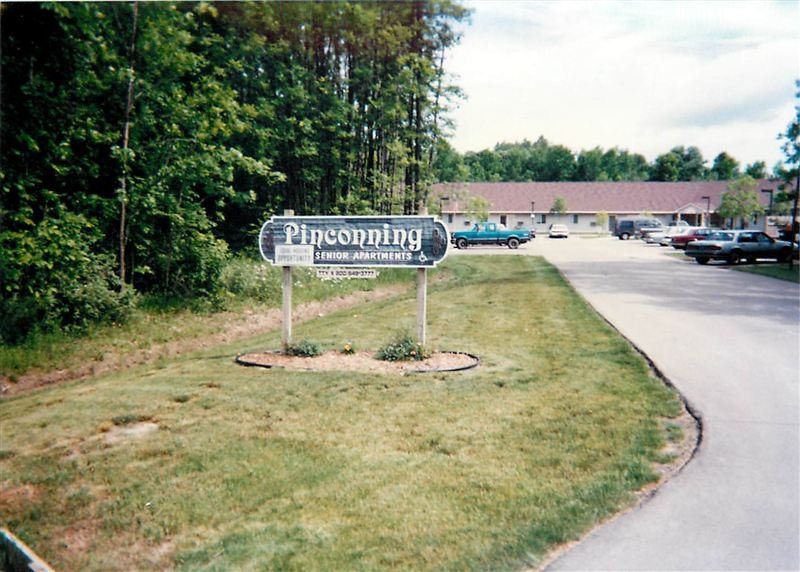Foto principal - Pinconning Senior Apartments