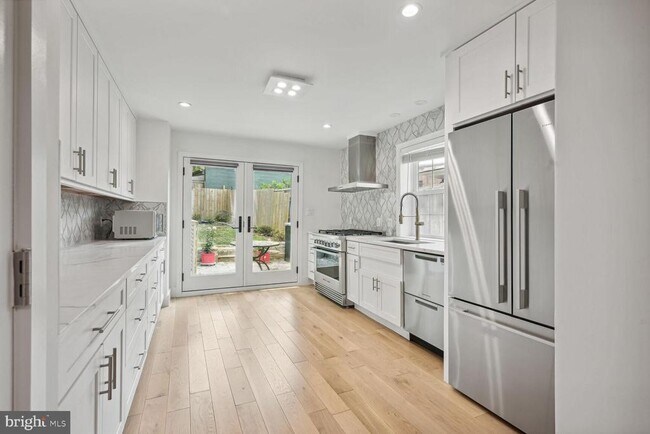 Foto del edificio - 3134 Dumbarton St NW