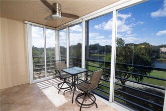 Building Photo - 1811 Sabal Palm Dr