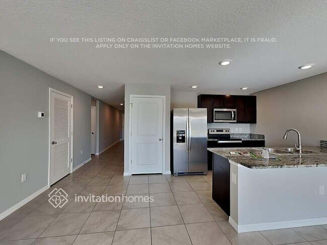 Foto del edificio - 4133 Silver Strand Trl