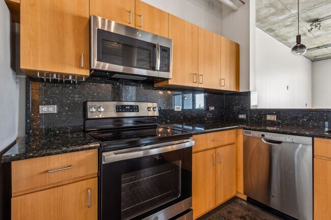 Foto del edificio - Loft Condo in Downtown Orlando