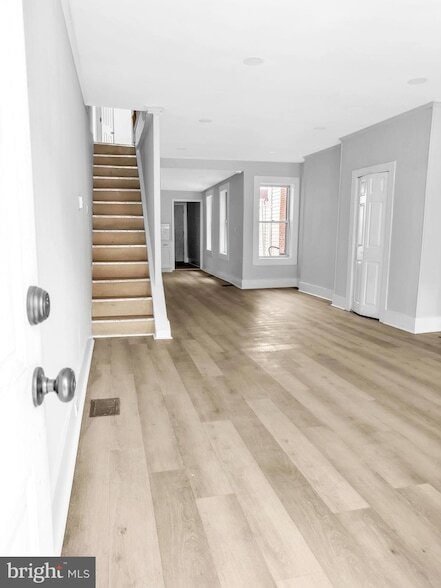 Photo - 232 N Franklin St Townhome