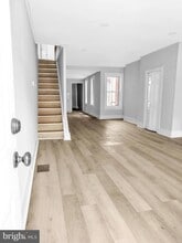 Building Photo - 232 N Franklin St