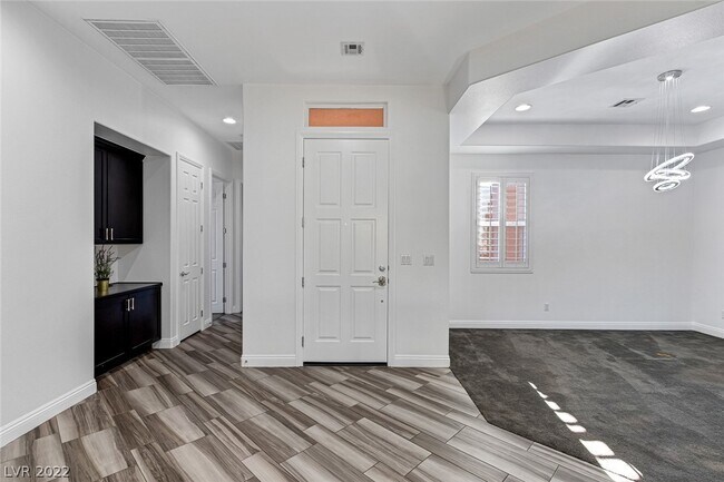 Building Photo - 775 Porto Mio Way