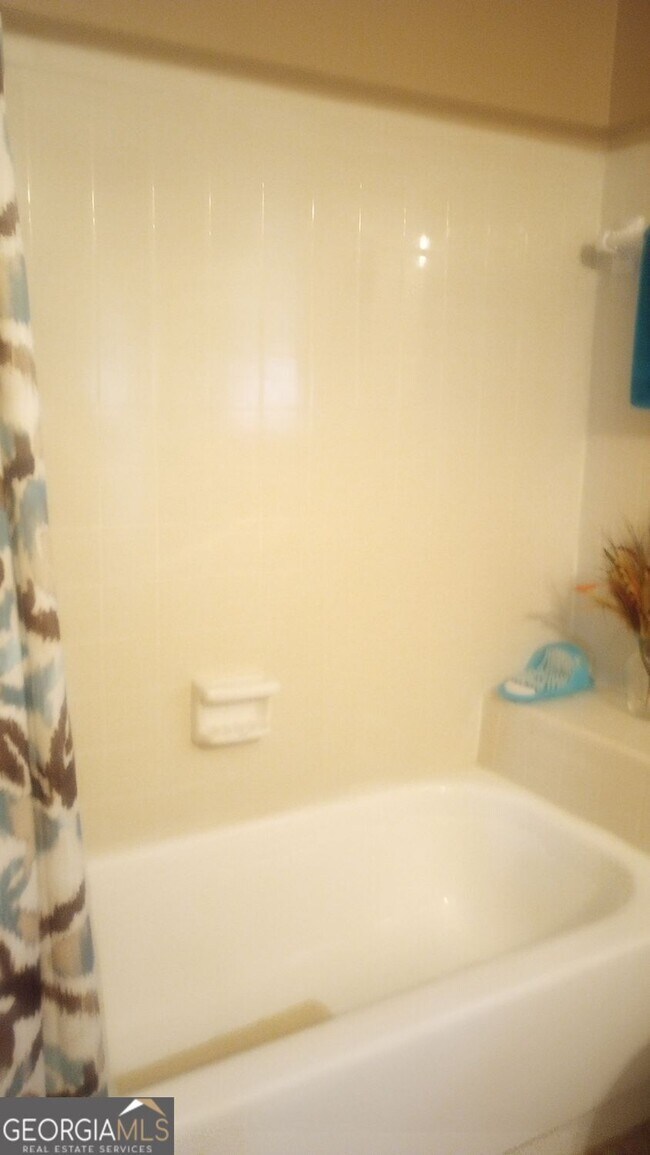 Foto del edificio - 1601 Dillwood Ct