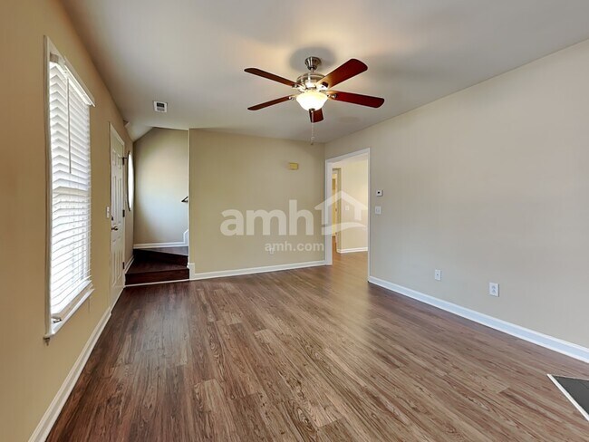 Foto del edificio - 5433 Whitley Way