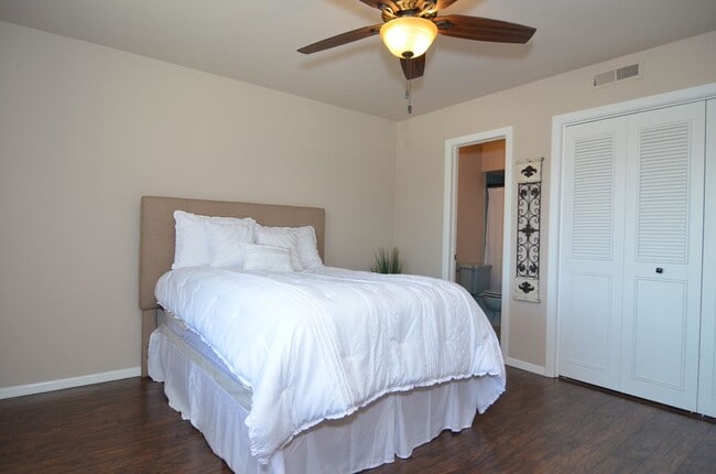 Bedroom 2 - 5506 E 46th St