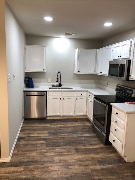 Building Photo - 11913 Metmora Ct