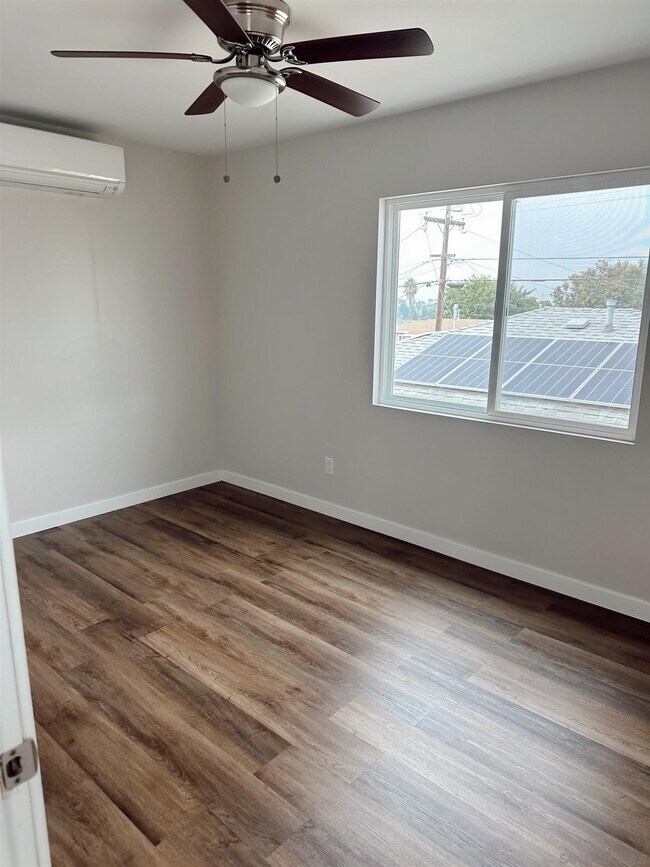 Building Photo - 1817 Drescher St