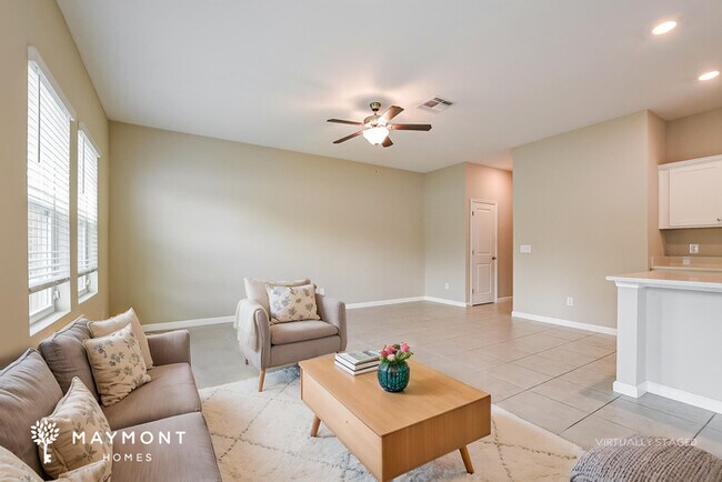 Foto del edificio - 2681 Island Pond Dr