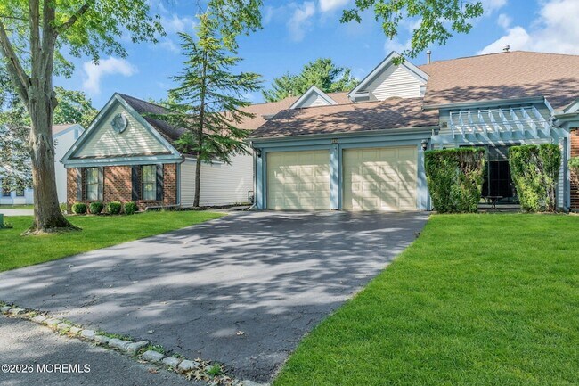 Foto del edificio - 145 Old Orchard Ln
