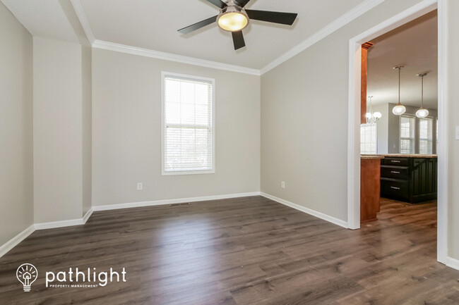 Building Photo - 9718 Prairie Creek Road, Lenexa, KS, 66220