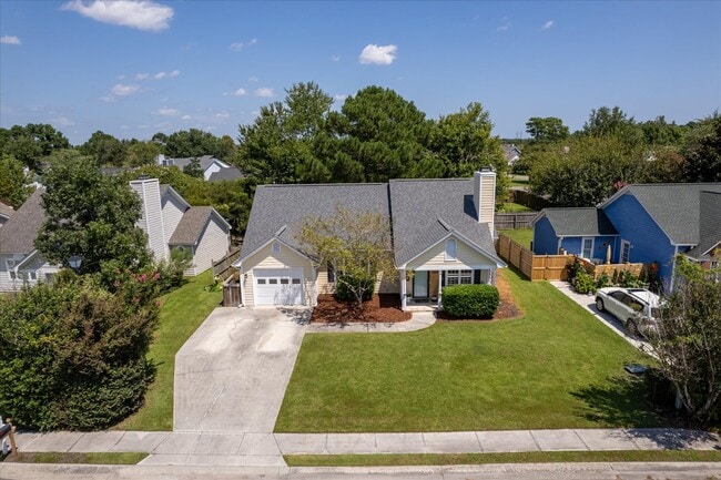 Plenty of Parking - 2204 Loblolly Ct