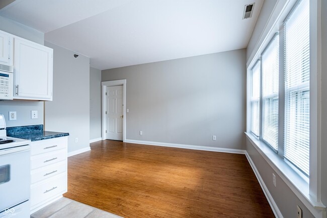 Foto del edificio - 234 E 9th St