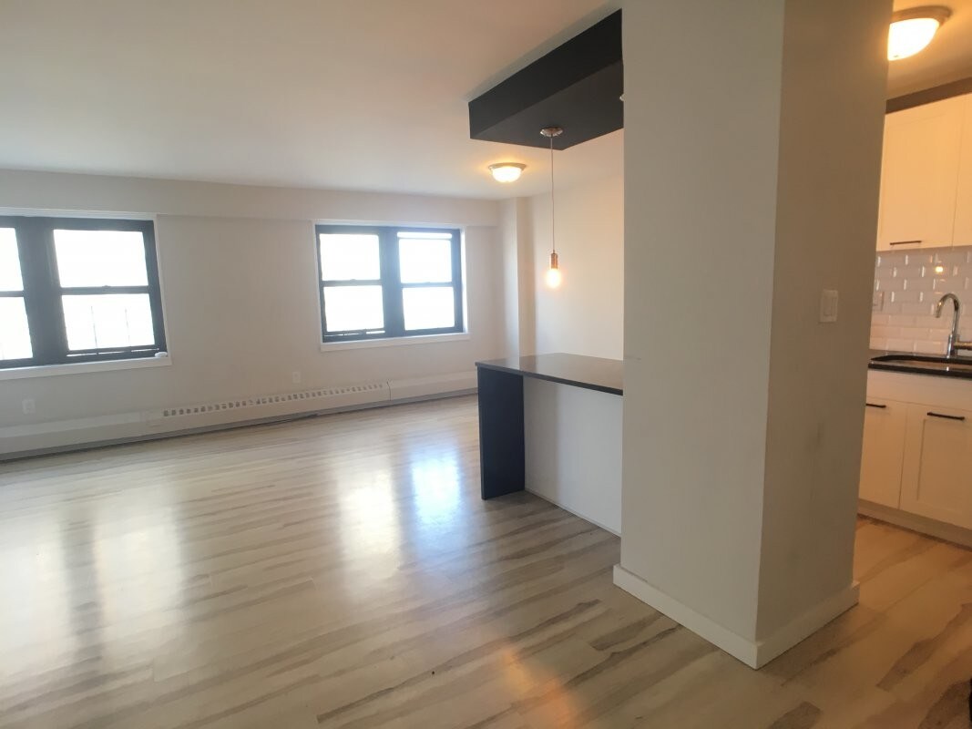 Building Photo - 1365 Saint Nicholas Ave