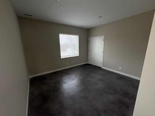 Building Photo - 300 N Independence St