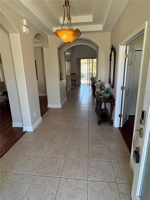 Building Photo - 9718 Pineola Dr