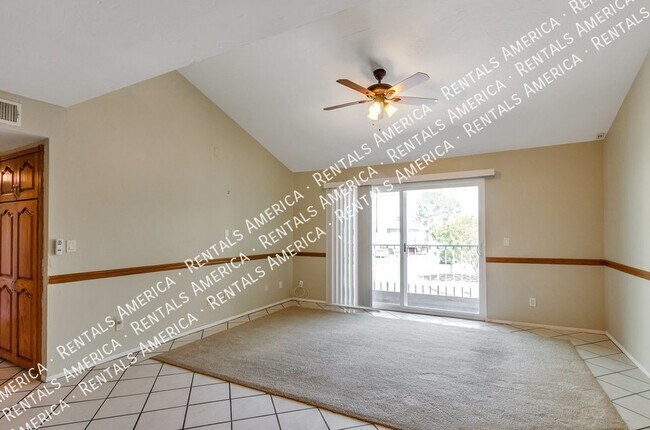 Building Photo - 824 S Langley Ave