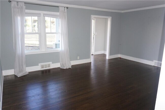 Foto del edificio - 2210 Lenox Rd NE