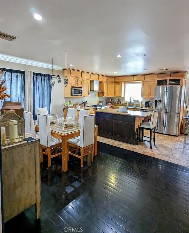 Foto del edificio - 2317 S Harcourt Ave