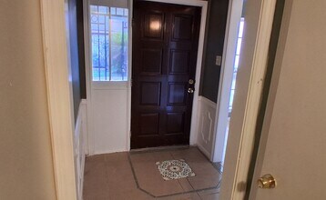 Building Photo - 4315 Baneway Dr