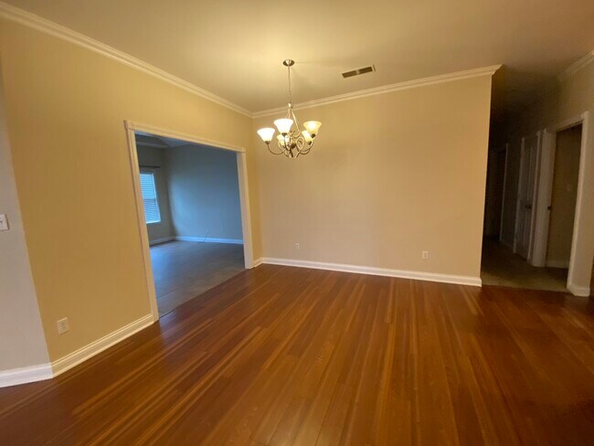 Building Photo - 4635 Sydney Ln