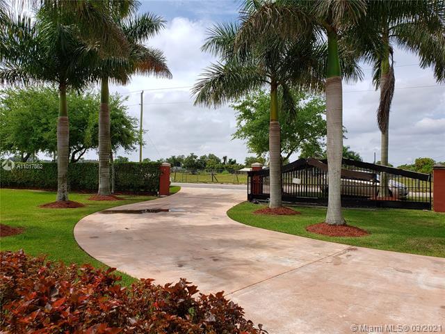 Foto del edificio - 20841 SW 198th Ave