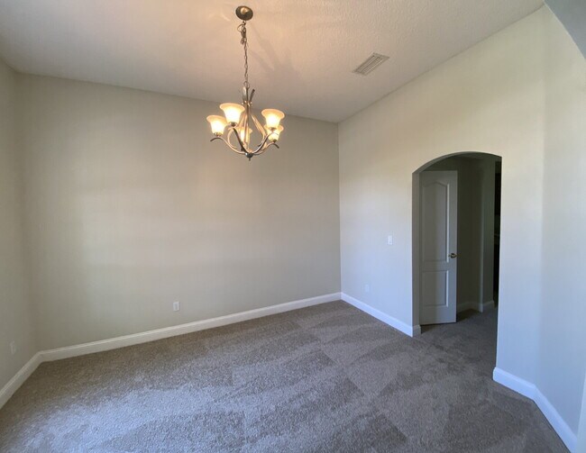 Foto del edificio - 9533 Maidstone Mill Dr W