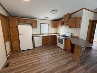 Building Photo - 10 Starling Ln