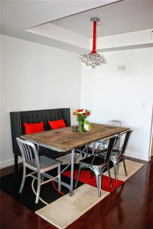 Foto del edificio - 3338 Peachtree Rd NE