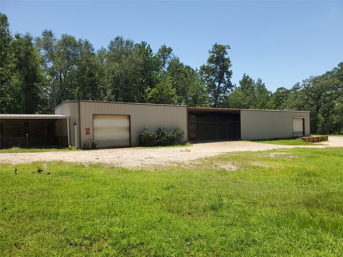 Foto del edificio - 12021 Old Montgomery Rd