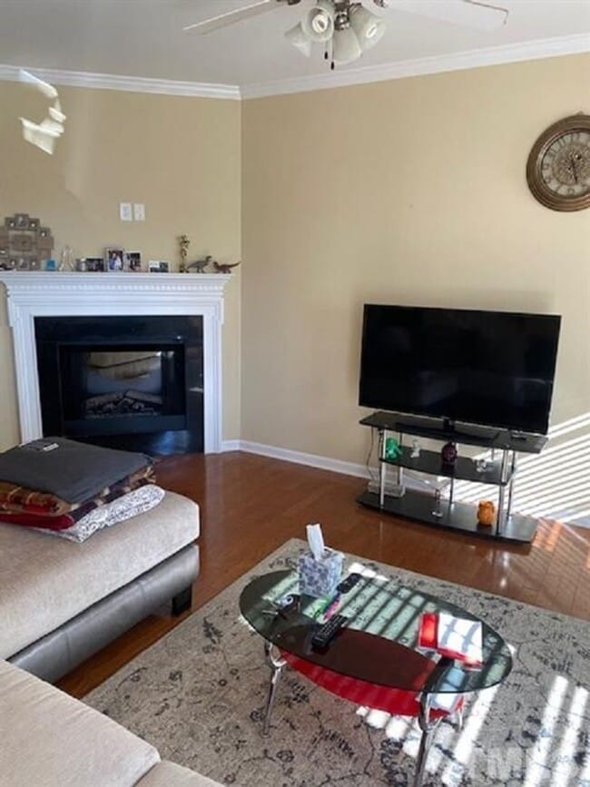 Foto del edificio - 705 Keystone Park Dr