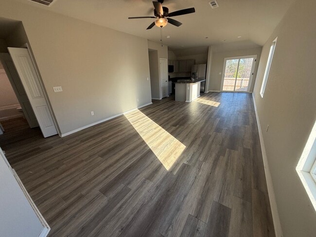 Building Photo - 6153 Discovery Trl