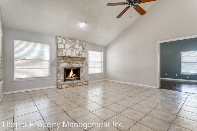 Building Photo - 3 br, 2 bath House - 7334 Park West