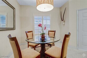 Building Photo - 410 Bayfront Pl